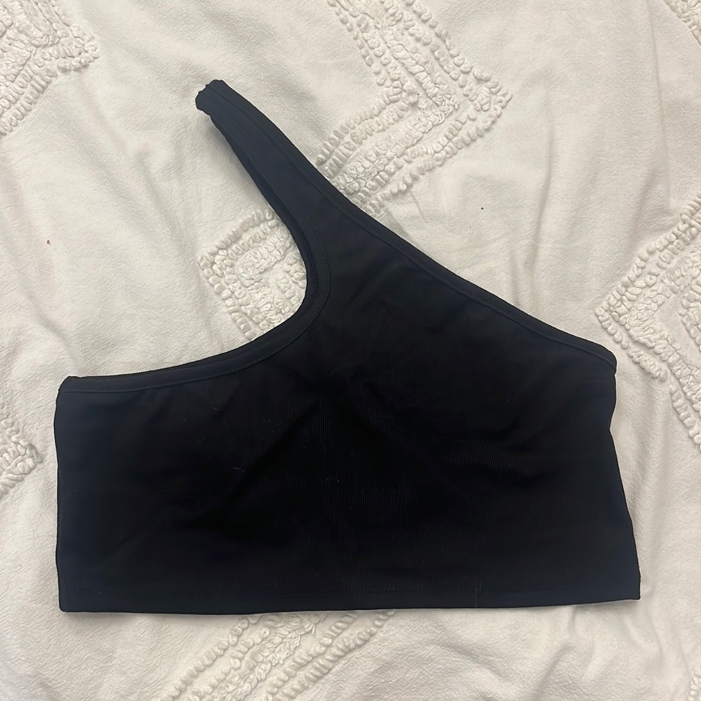 Adika black top
